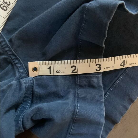 VINEYARD VINES Women’s Chino 3” Shorts Navy Blue Size 14 - Picture 12 of 12